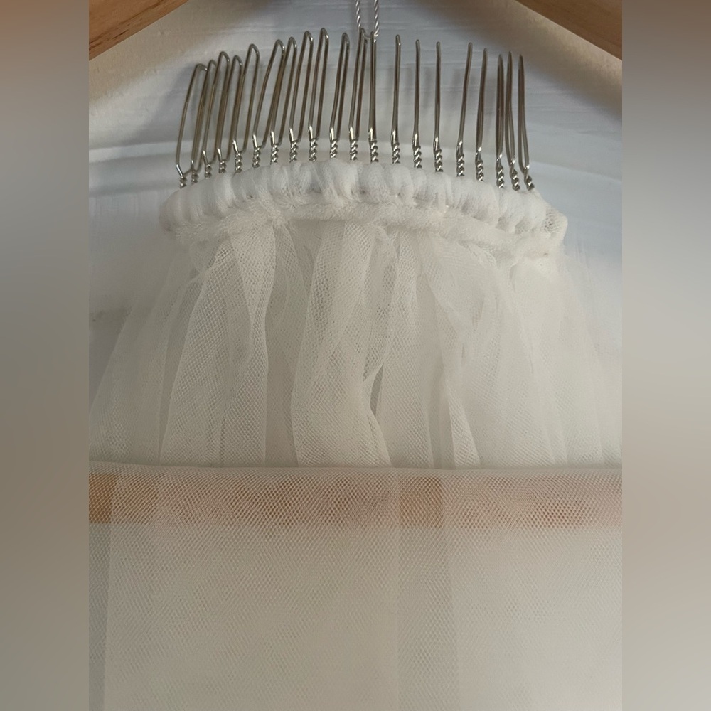 Ivory Cathedral Wedding Veil - Picture 6 of 13